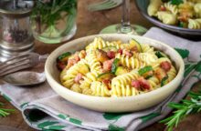 Pasta patate e zucchine