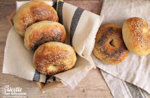 Bagels facili, soffici e gustosi