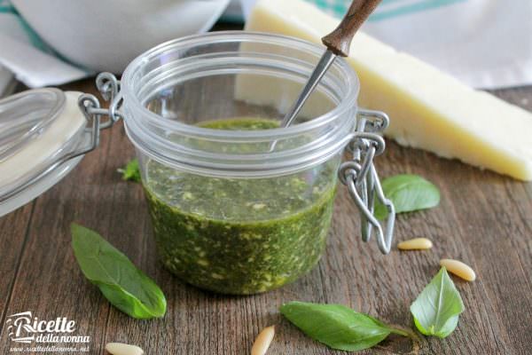 Pesto alla genovese al basilico