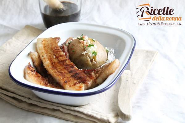 Pancetta al balsamico con patate in giacchetta