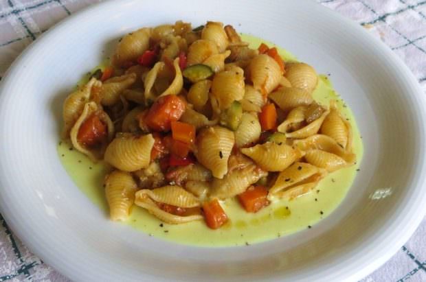 Conchiglie con verdure