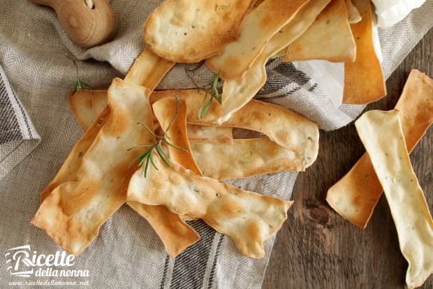 ricetta sfogliatine croccanti alle erbe aromatiche