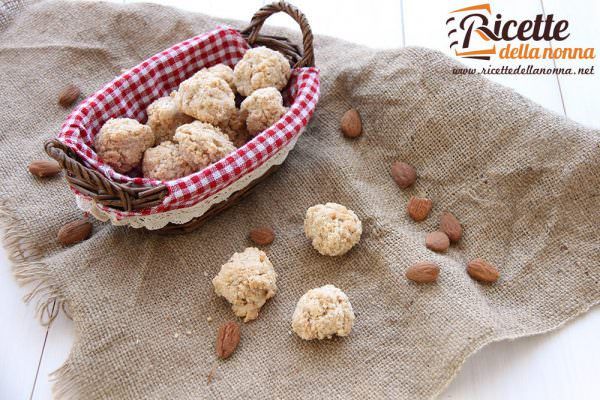 Biscotti brutti ma buoni