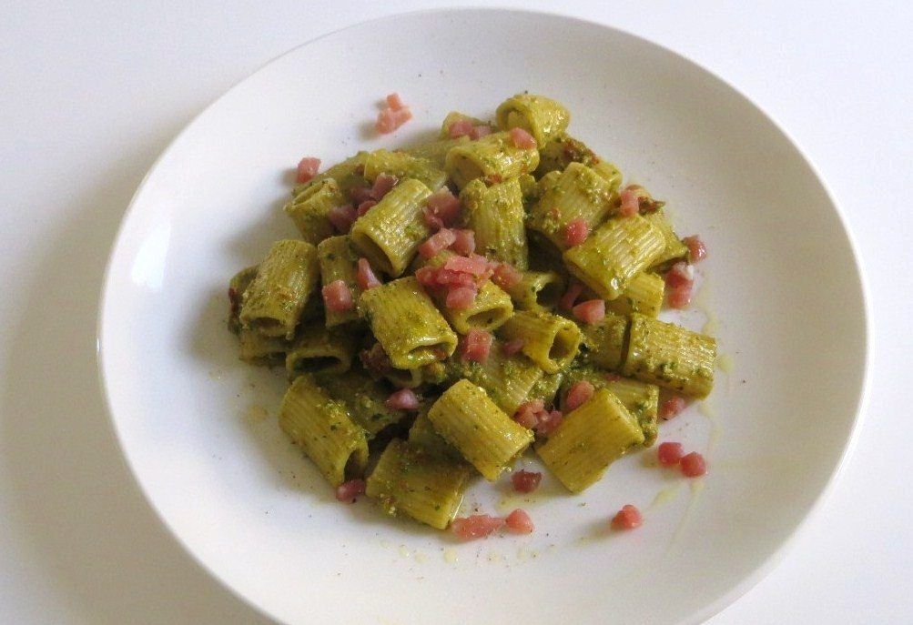 Pasta al pesto di broccoli | Ricette della Nonna