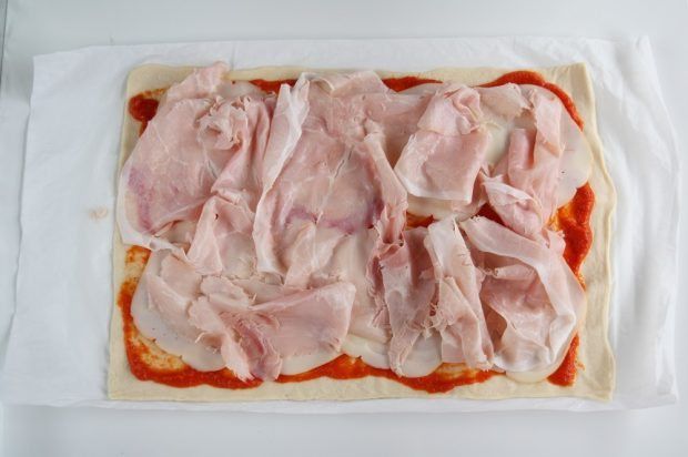 pizza-roll-preparazione