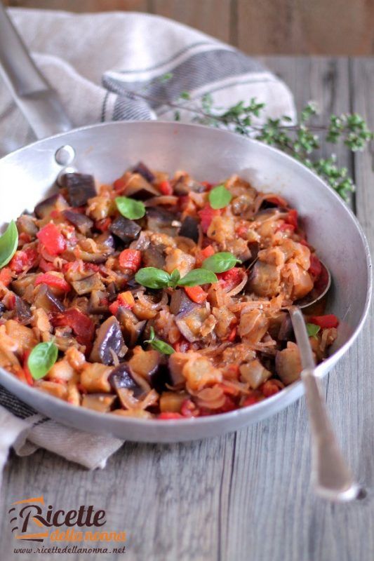 Melanzane in padella al pomodoro Ricette della Nonna