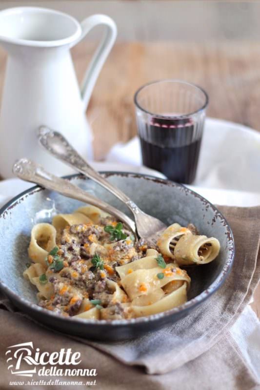 Pappardelle al sugo di cinghiale | Ricette della Nonna