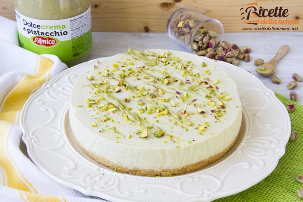 Cheesecake alla crema di pistacchio