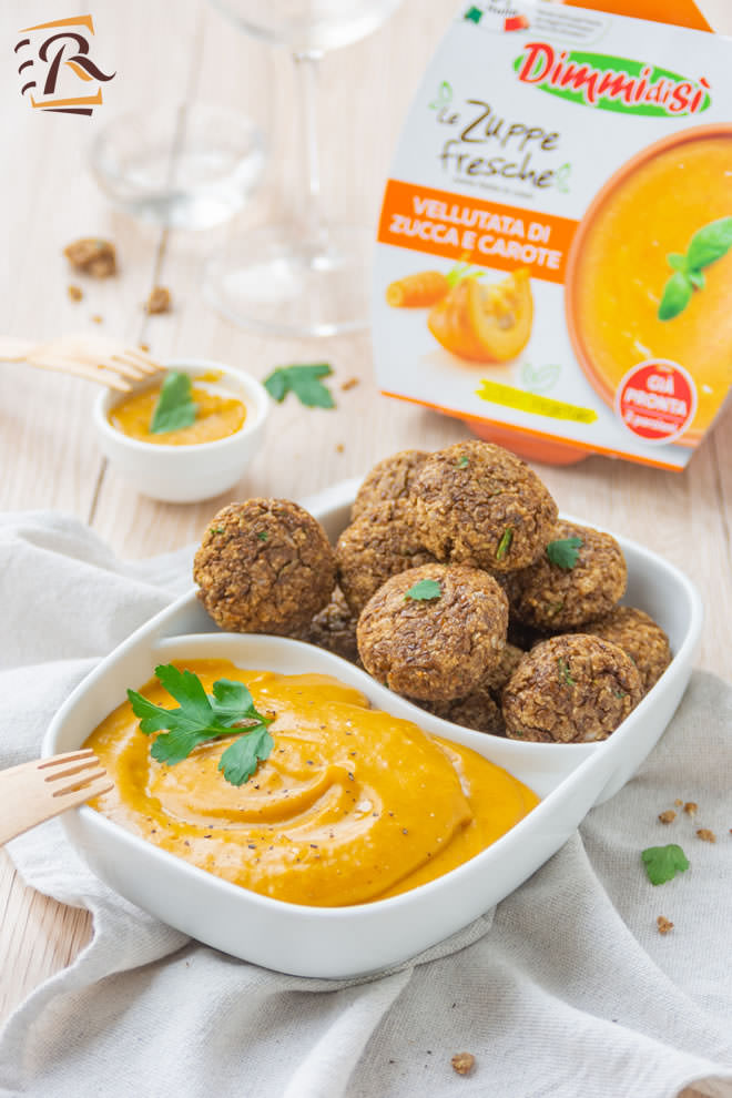 Hummus di vellutata di zucca con falafel