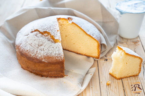 Torta allo yogurt senza uova