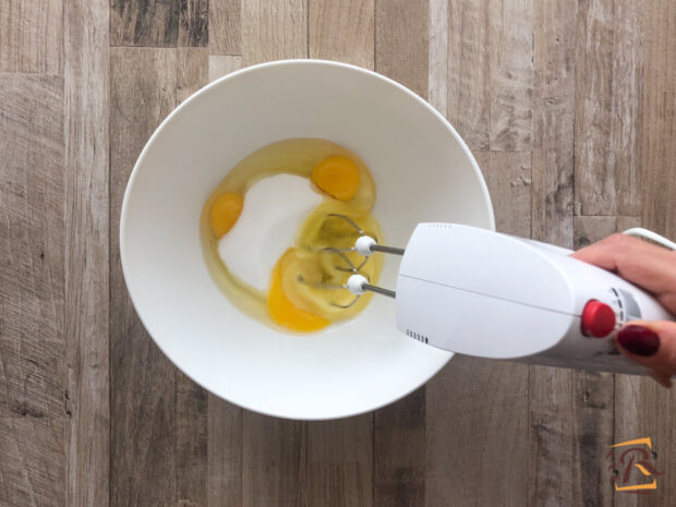 Preparazione ciambella senza burro