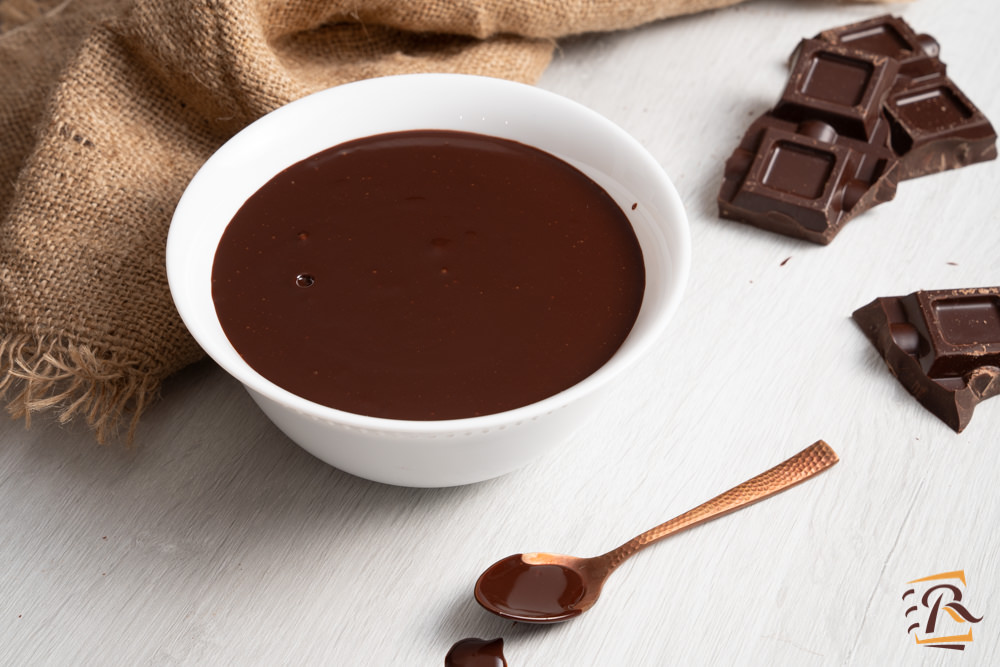 Ricetta Glassa al cioccolato | Ricette della Nonna