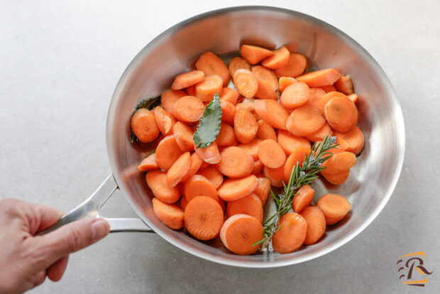 Come fare le carote in padella