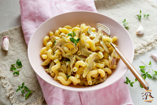 Pasta con i carciofi