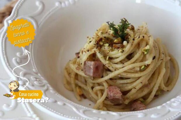 spaghetti tonno e pistacchi