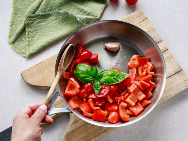 Pasta con crema di peperoni