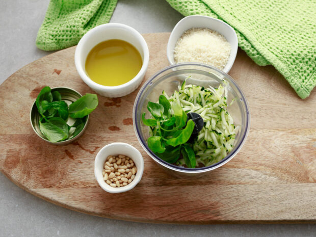 Pesto di zucchine veloce