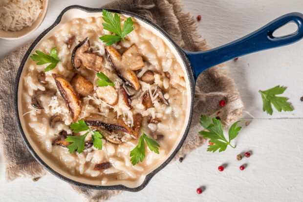 Risotto al sugo di funghi