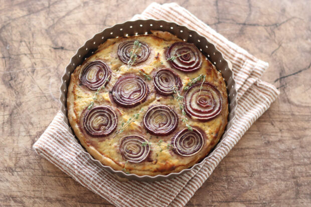 Torta salata di tonno e cipolle