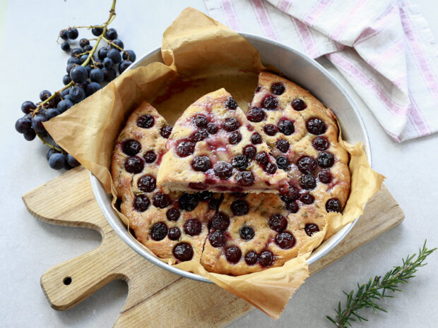 Schiacciata con l'uva