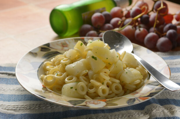 Pasta, patate e provola