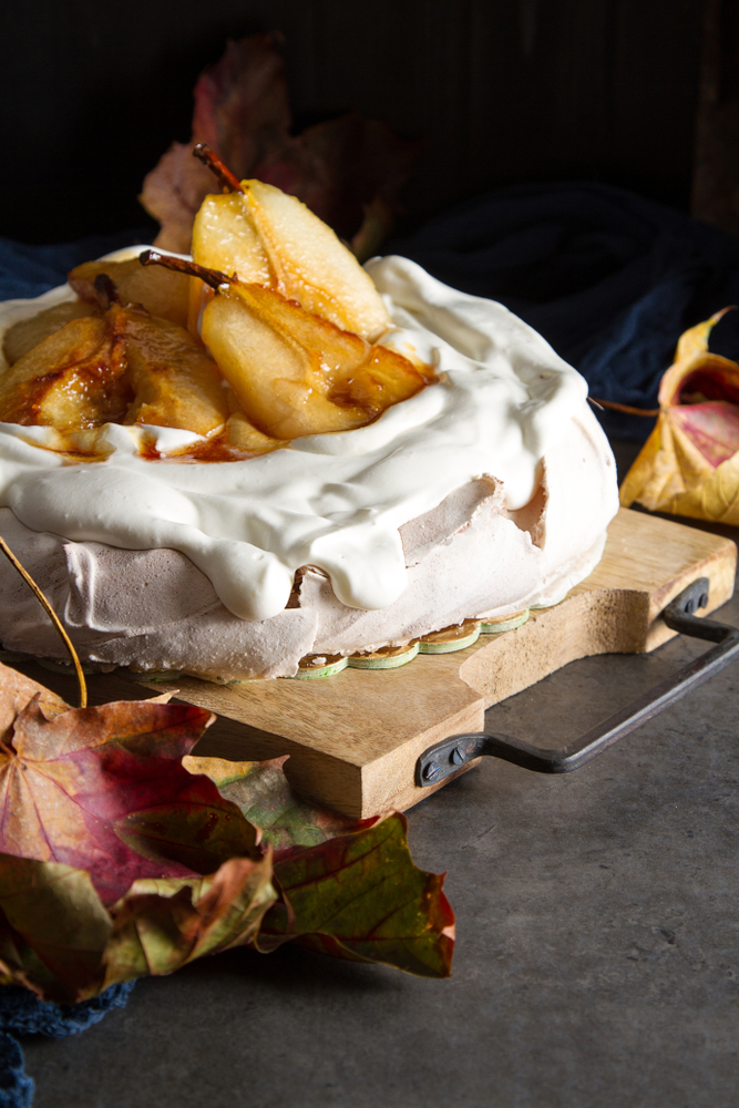 Pavlova pere e cioccolato