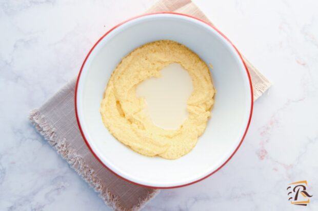 Come fare ciambella bicolore 2