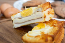 Sono davvero la risposta francese al nostro pane maritato? Cosa sono e come si fanno il croque madame e il croque monsieur