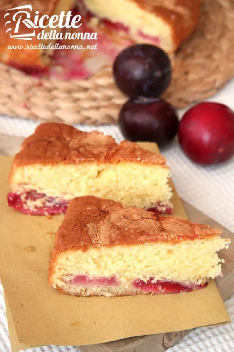 Torta alle prugne con farina di cocco