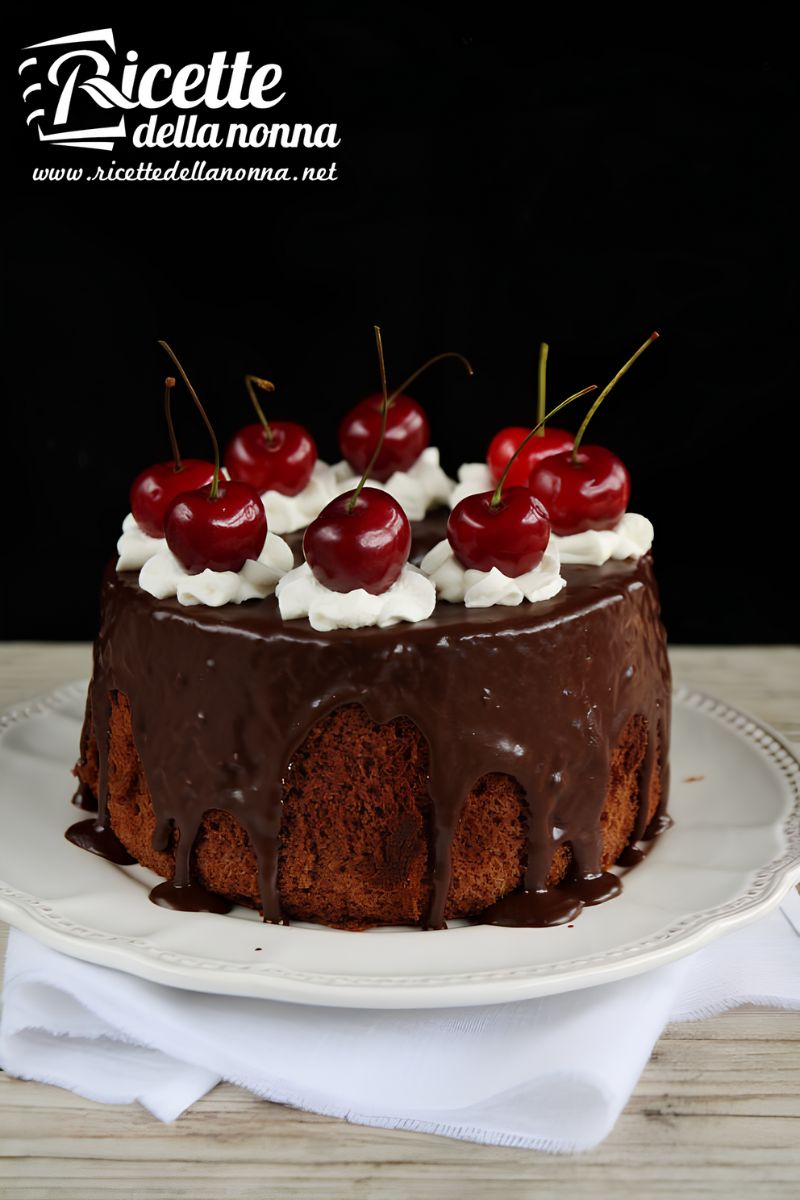 Torta cioccolato e ciliegie, chiffon cake