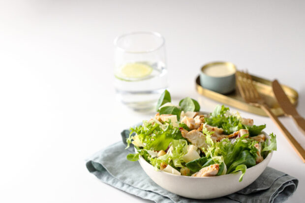 Caesar salad, insalata Caesar con pollo