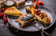 Hai bisogno di un antipasto veloce, gustoso e d’effetto? Con queste bruschette non puoi sbagliare