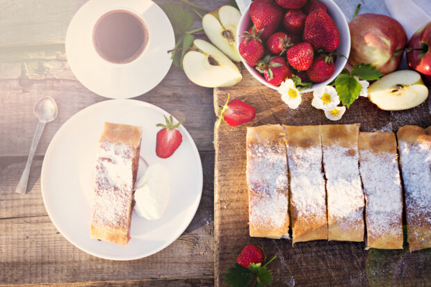 strudel fragole estivo