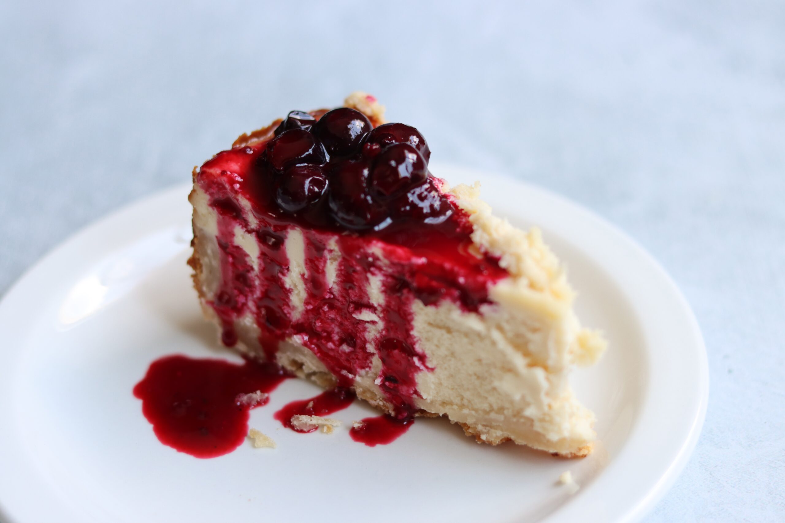 Torta di yogurt di soia e ciliege