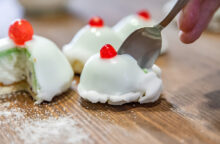 Sono i dolci della santa più coraggiosa della Sicilia: come sono e quando si preparano le cassatelle di Sant’Agata
