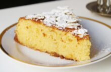 Un dessert leggero che unisce gusto e salute: la torta limone e mandorle è da provare al più presto