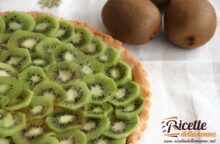 Questa crostata ti fa fare il pieno di gusto e vitamina C