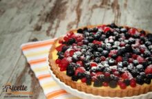 Ami le crostate alla frutta? Prova la ricetta con i frutti di bosco