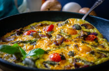 Verdure di stagione, formaggio fuso e forno caldo: cena ottima ma poco sforzo