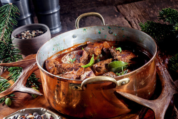 Secondo raffinato ma facile: spezzatino manzo-Gewurztraminer che diventa comfort food