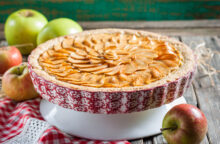 Profumata e golosa: ricetta della crostata di ricotta, mela e arance