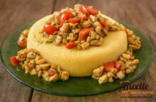 La ricetta del savarin di couscous, la versione alternativa e originale del classico pollo al curry