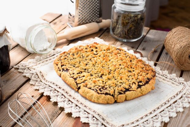 Torta con marmellata di mirtilli