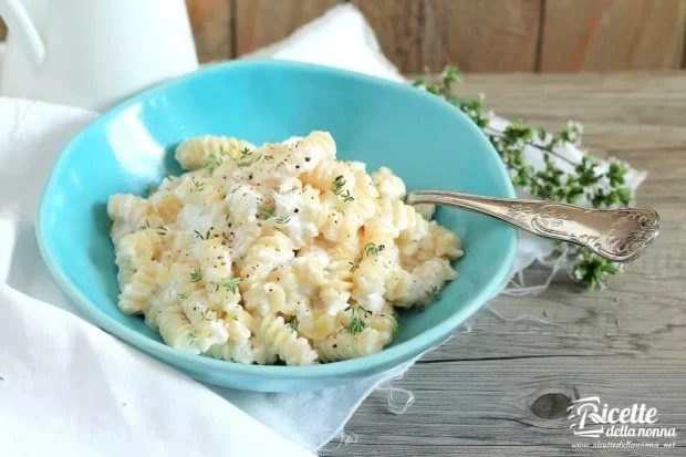 Pasta con la ricotta