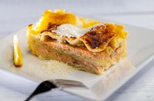 Lasagne salmone e pistacchi