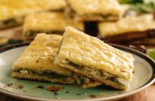 Torta salata con porri, olive e piselli