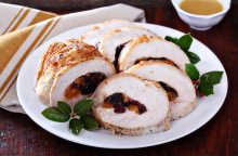 Arista di maiale alle prugne