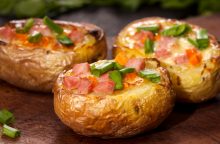 Patate ripiene al forno