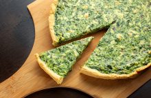 Torta salata con cime di rapa