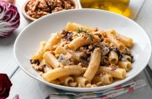 Pasta radicchio e gorgonzola